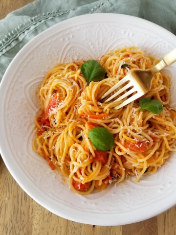 spaghetti pomodoro recipe