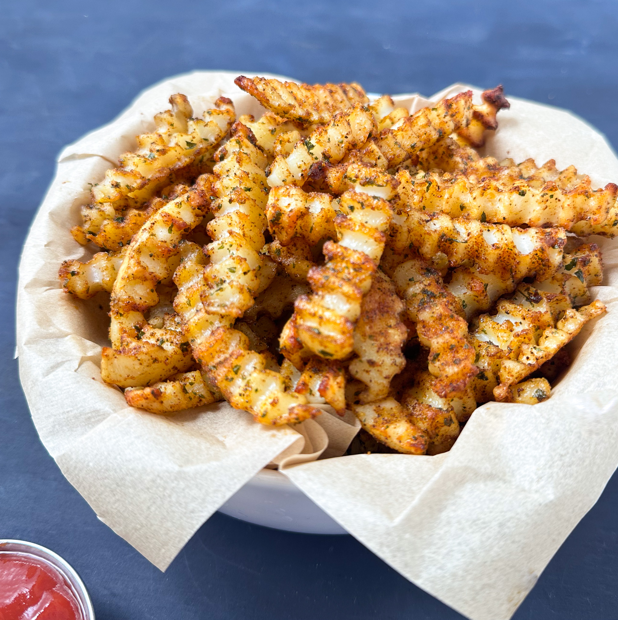 seasoned crinkle cut fries
