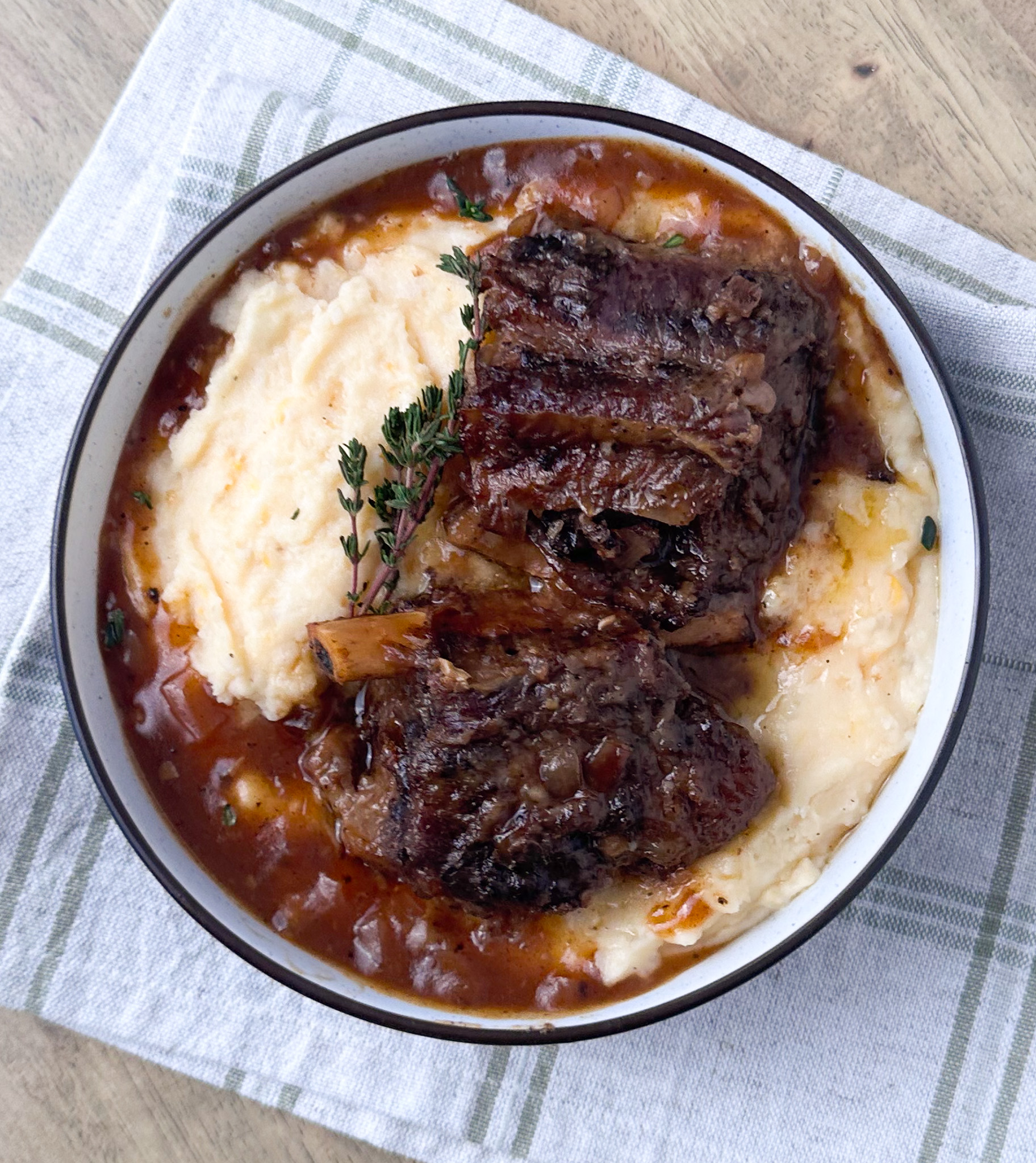 crockpot rich braised short ribs