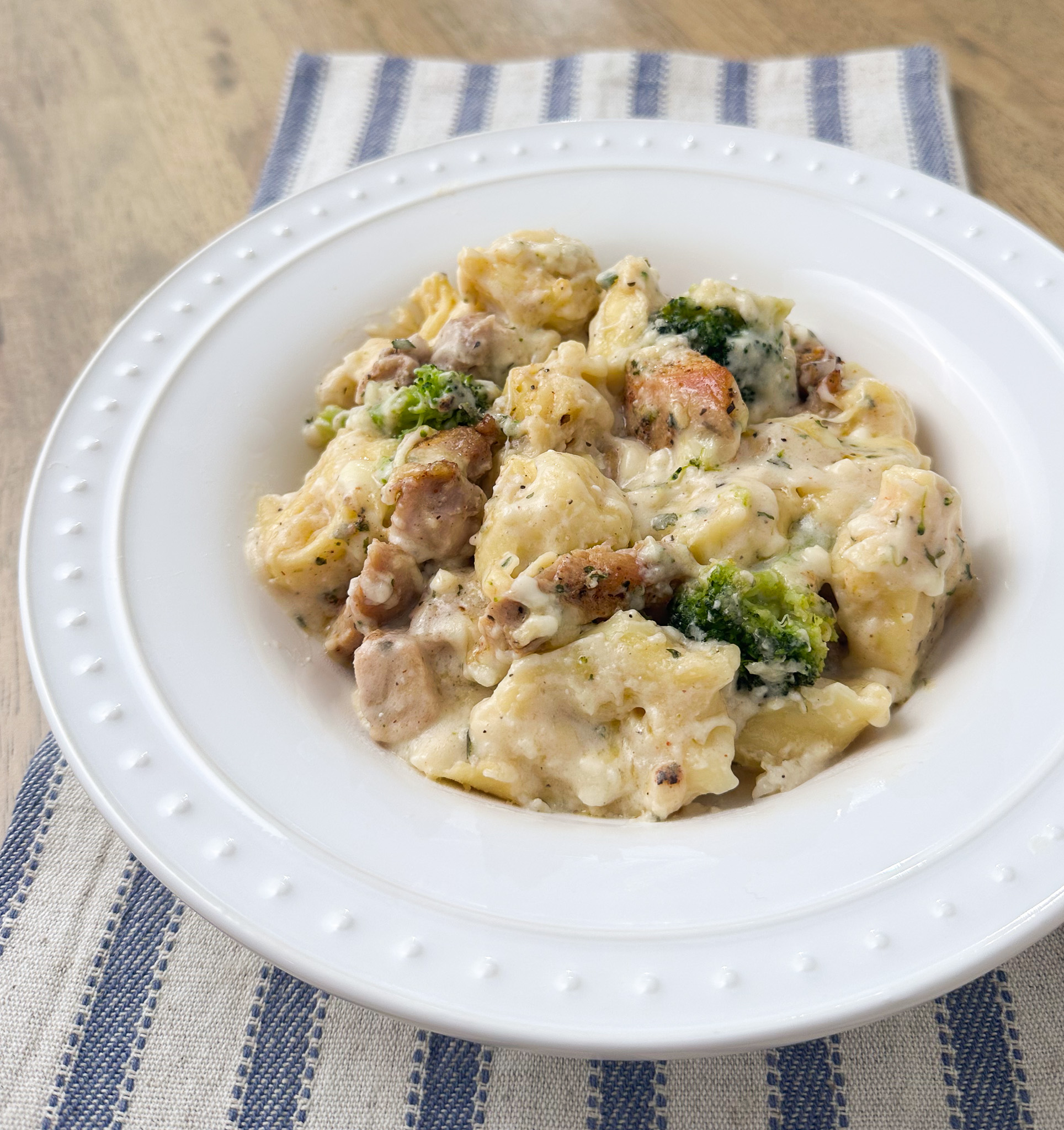 chicken and broccoli cheese tortellini bake