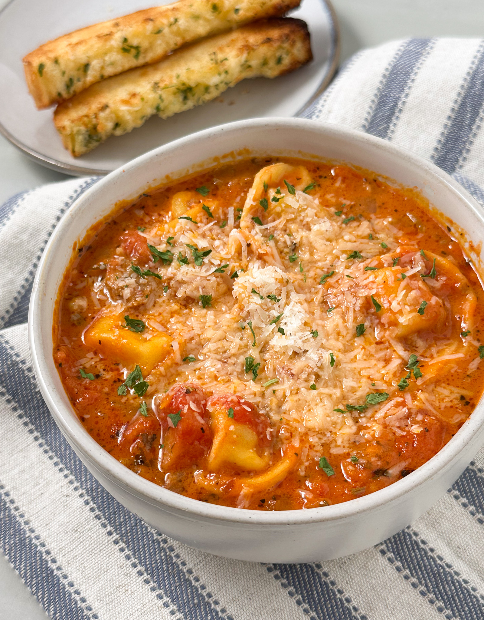 creamy tomato sausage tortellini soup
